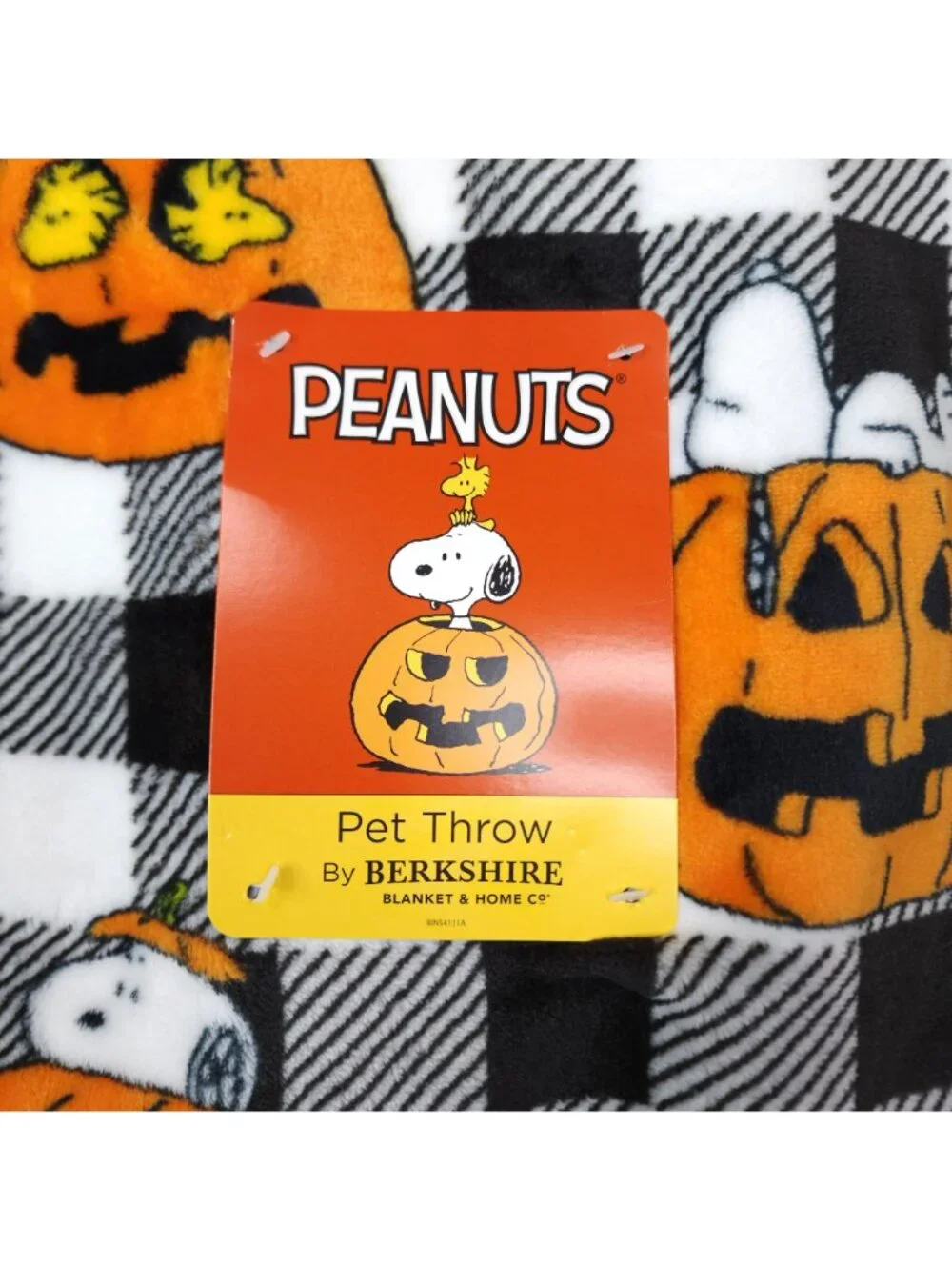 Peanuts Pet Throw By Berkshire 60